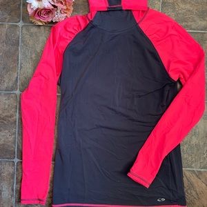 Champion top with turtle neck.